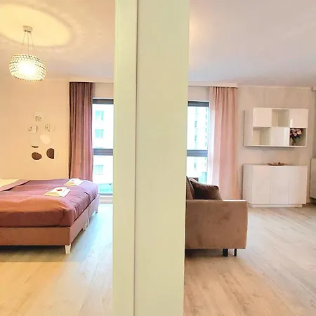 Sunny Breeze Next To The By Triapart Daire