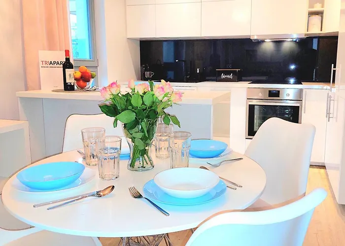 Apartman Sunny Breeze Next To The By Triapart *